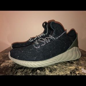 Adidas Tubular Doom